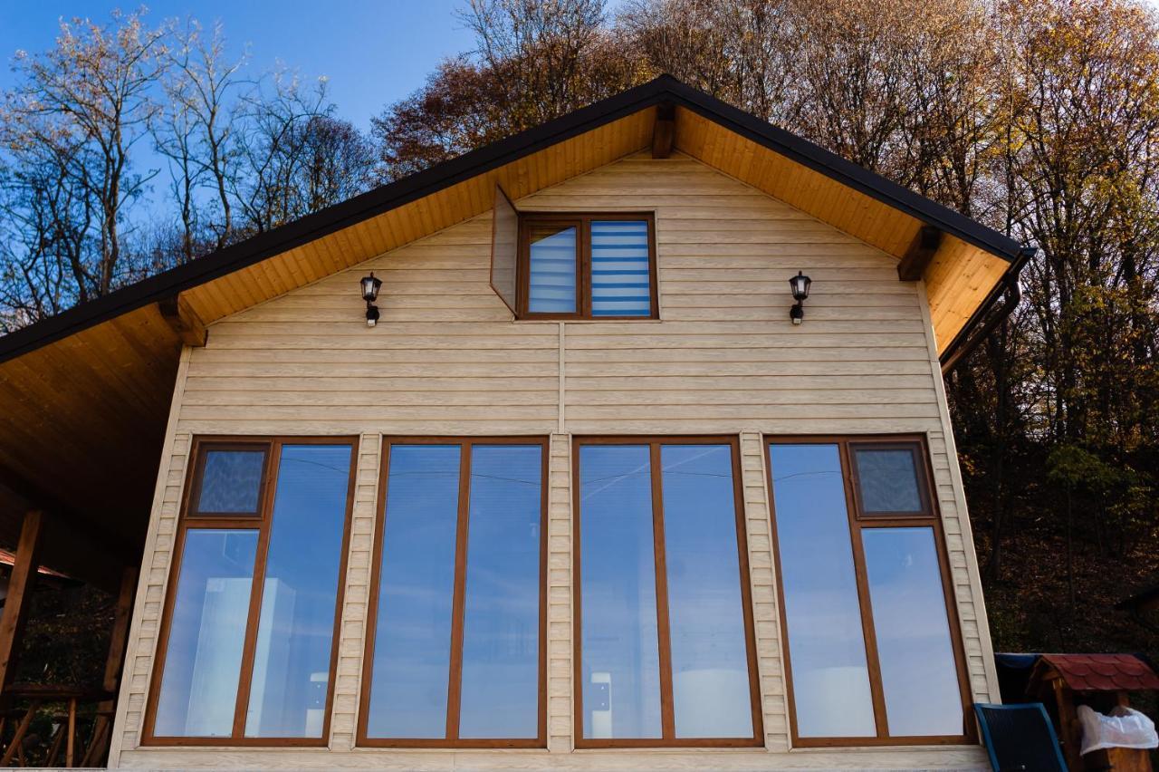 La Maria Si Ioana Apartamento Curtea de Argeş Exterior foto
